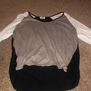 Light weight sweater
